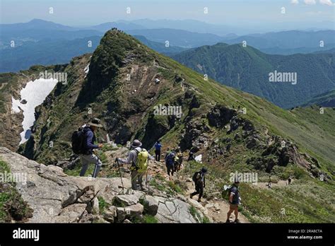 one hundred mountains of japan Epub