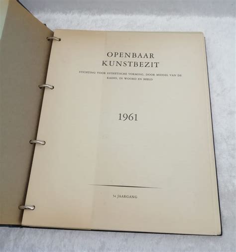 openbare kunstbezit 21e jaargang 19772 deel twee kunst en tijd Reader