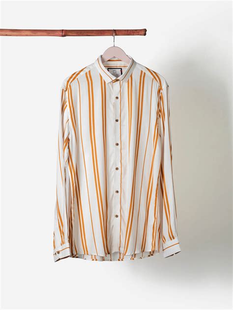 orange striped shirt