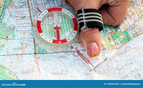 orienteering the sport of navigating with map and compass PDF