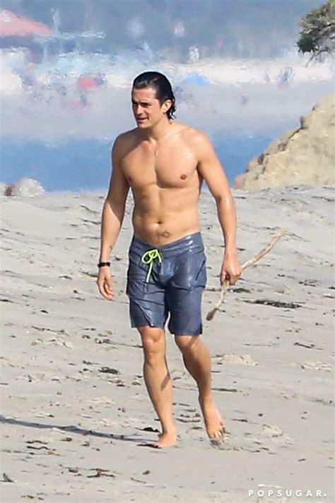 orlando bloom no shirt