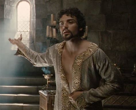 oscar isaac in robin hood