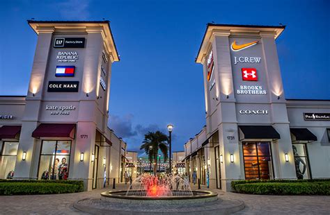 outlet center west palm beach