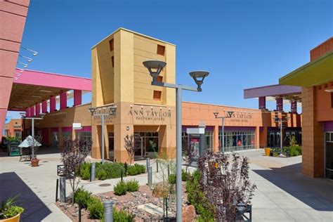 outlets in el paso