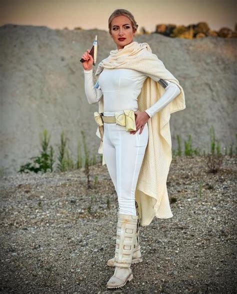 padme battle costume