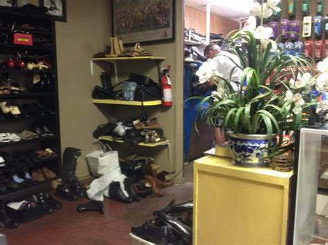 palm desert shoe repair