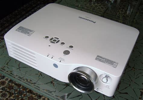 panasonic pt ax200u lcd projector reviews PDF