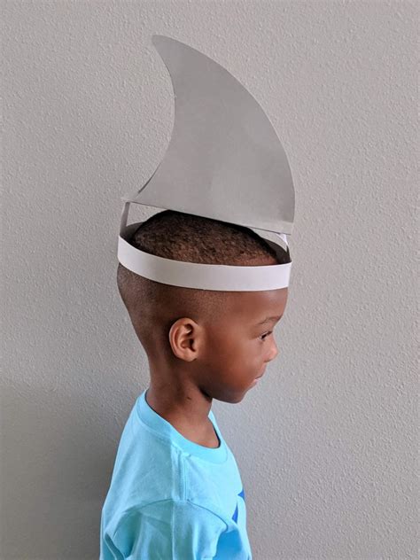 paper shark fin hat craft Kindle Editon