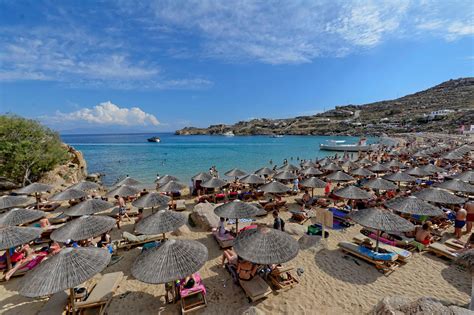 paradise and super paradise beach mykonos