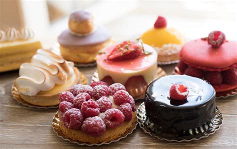 paris sweets great desserts from the citys best pastry shops Reader