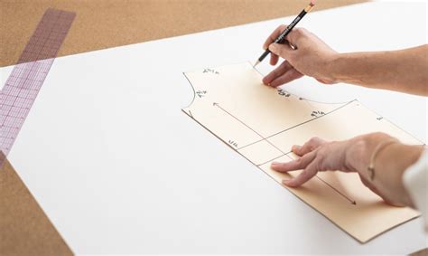pattern drafting for fashion the basics Reader