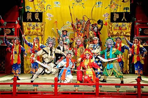 peking opera peking opera PDF