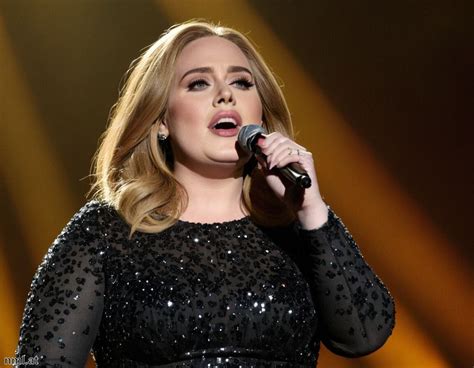 Adele (Mature.nl)