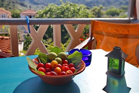 Valentina Janna Felizola