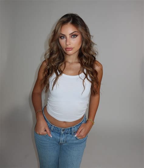 Allyson Garay