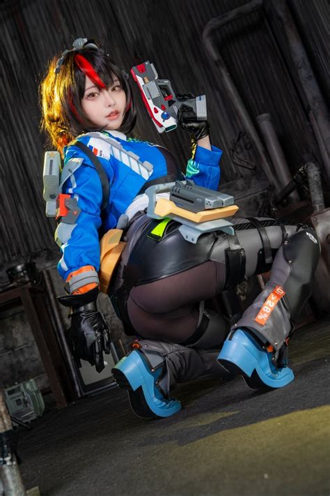Ami Honami
