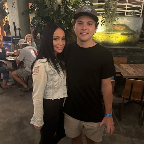 Nina Angel