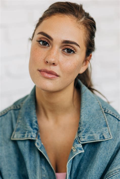 Ana Sofia Fehn #8