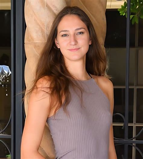 Andi Rose #10
