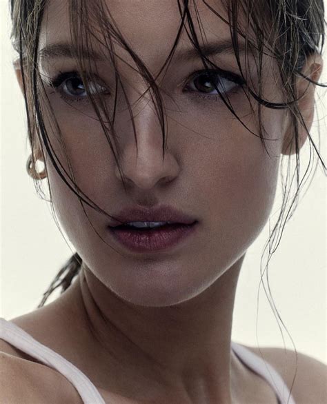 Andrea Bartlow #12