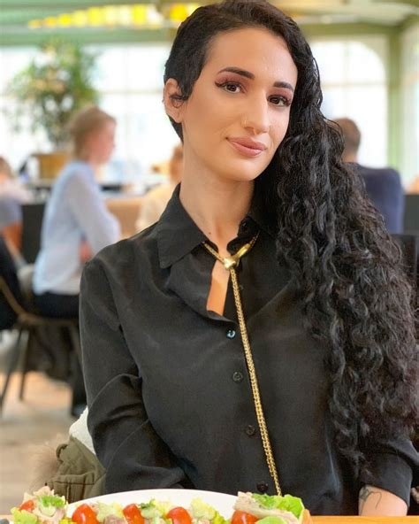 Arabelle Raphael