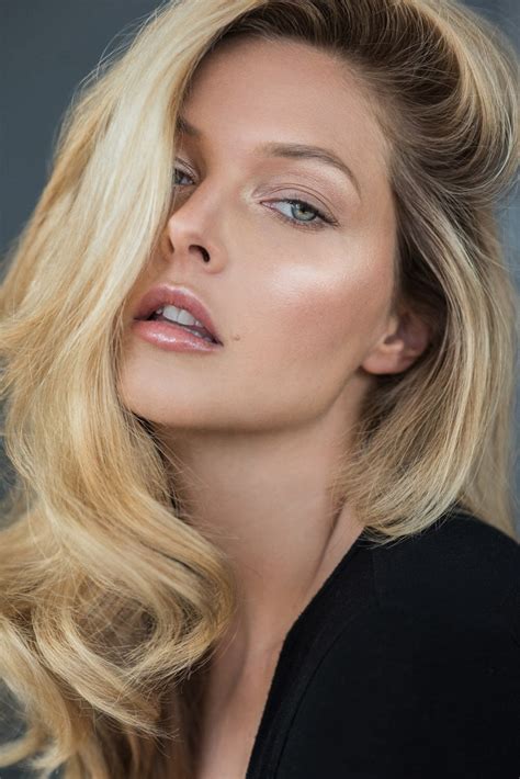 Ashley Smouter