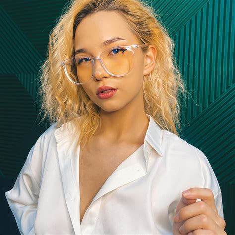 Ava Dyson #12