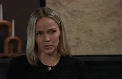 Ava Marks