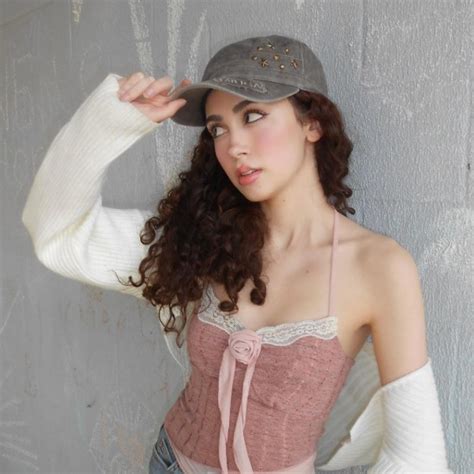 Laura Tomsia