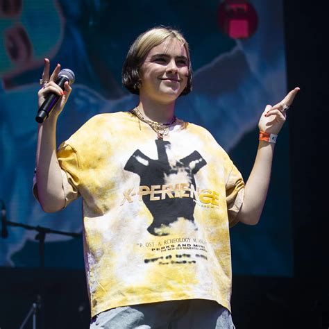 Benee #6