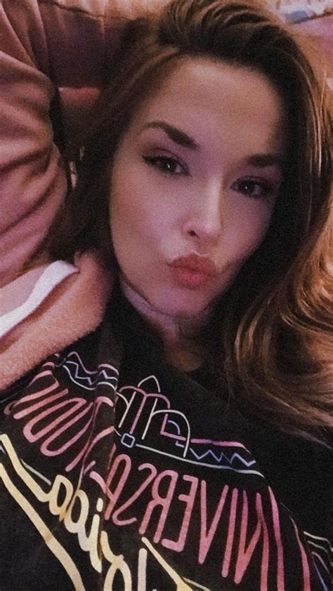 Bianca Bombshell #18