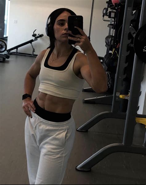 Ashley Pfeil