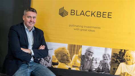 Blackbee #11