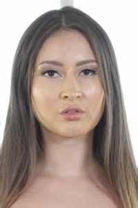 sofia elizabeth nude