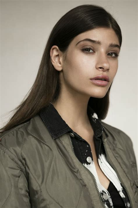 Saskia De Brauw