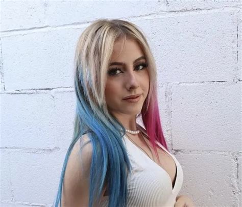 Verneesha Shae