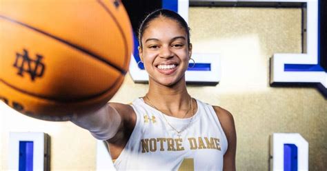 Cassandre Prosper #13