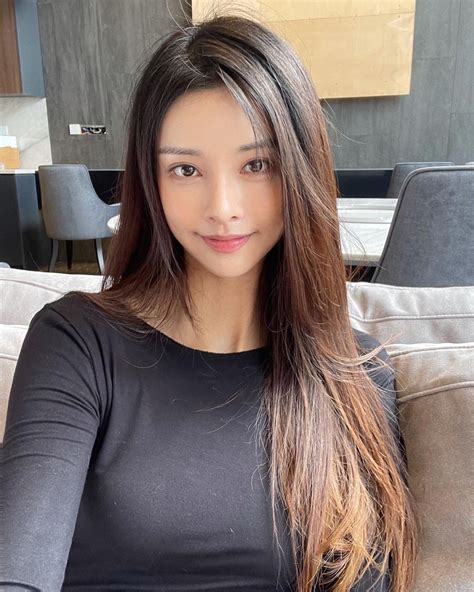 Cathryn Lee