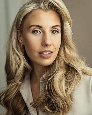 Celinde Schoenmaker