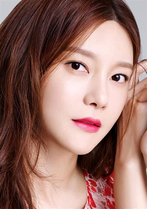Cha Ye-ryun #12