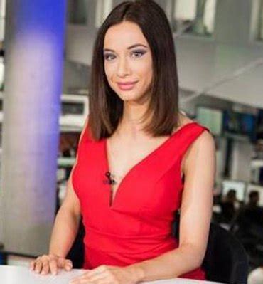 Bella Bee