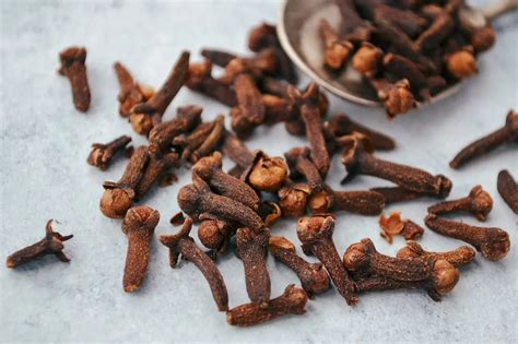 Cloves #3