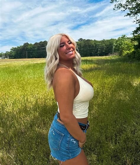 Dakota Dumer #12