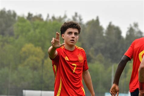 Dani Diaz #12