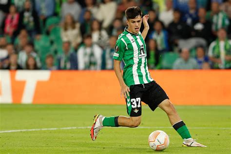 Dani Perez #12