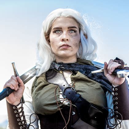 traylor howard naked