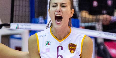 Daniela Cecconello #7