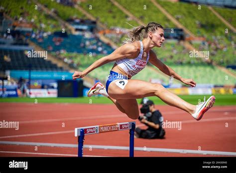 Daniela Ledecka #6