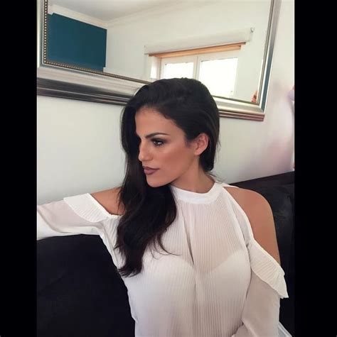 Daniela Rodrigues #12