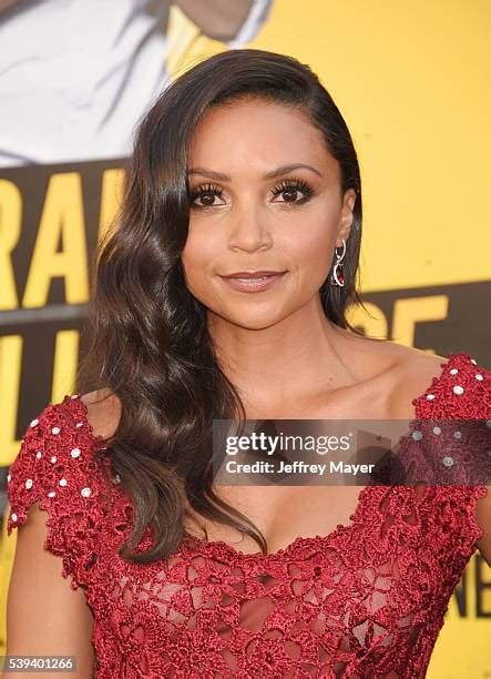 Danielle Nicolet #12